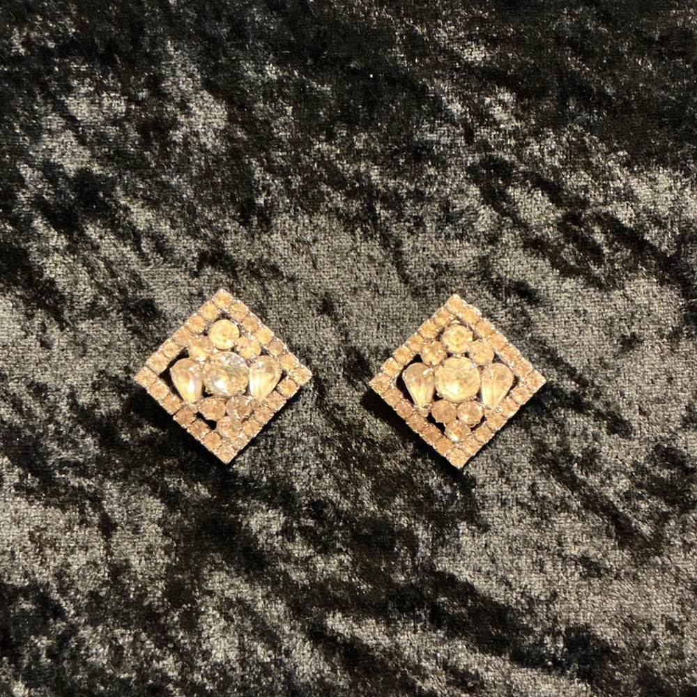 Weiss Vintage 1950s stamped square rhinestone Silver tone Square Clip Earrings